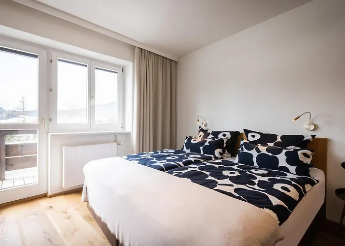 Berghof Отель Зеефельд в Тироле