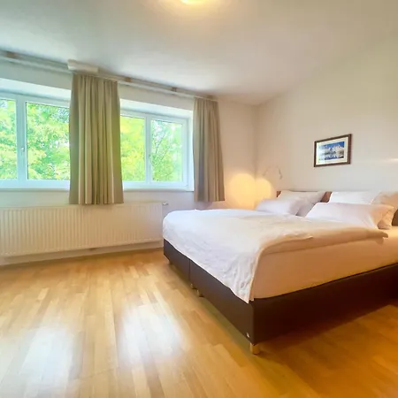 Berghof Szálloda 3*